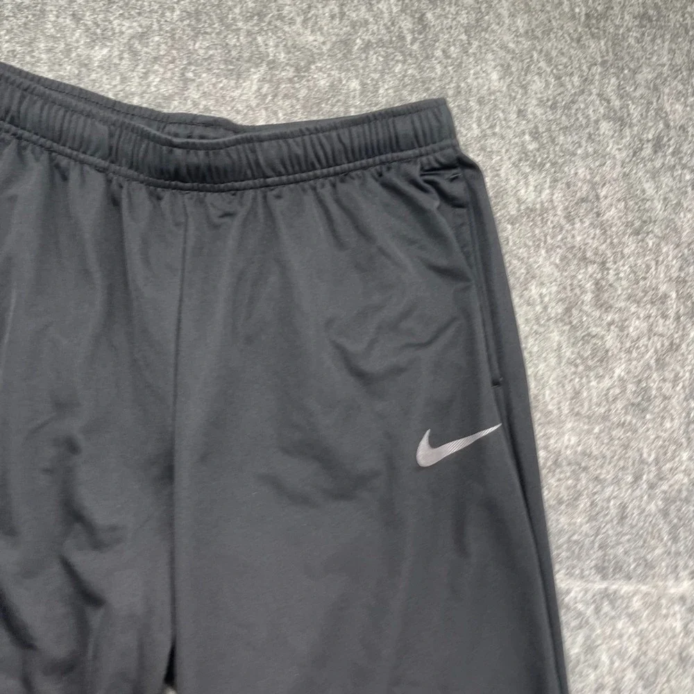 Nike Training Pants Mens XL Black Athletic Sweatpants Straight Leg Dri-FIT